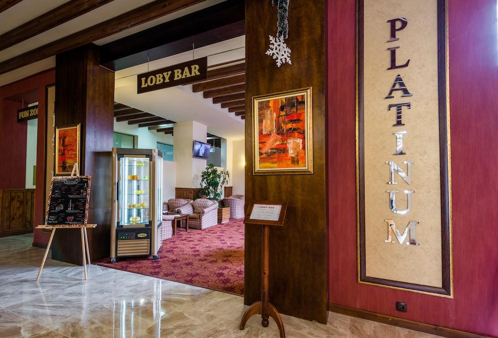 Platinum Hotel And Casino 반스코 외부 사진