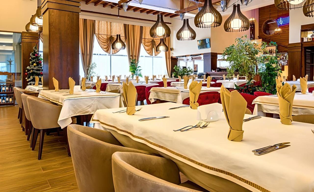 Platinum Hotel And Casino 반스코 외부 사진