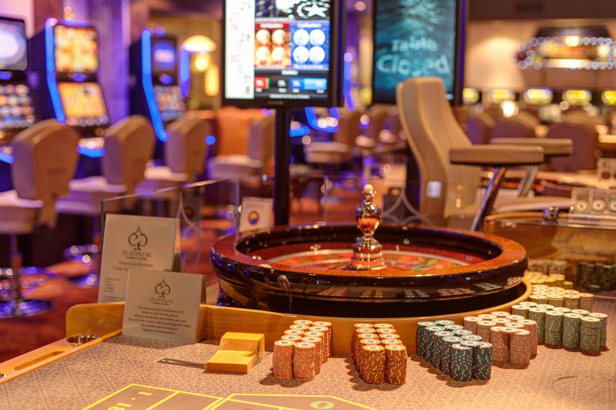 Platinum Hotel And Casino 반스코 외부 사진